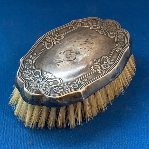 vintage Antique? F.B. sterlig silver brush #3835. main image 9